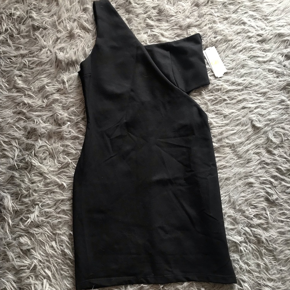🚨 FINAL SALE!! Brand New Gianni Bini Dress!